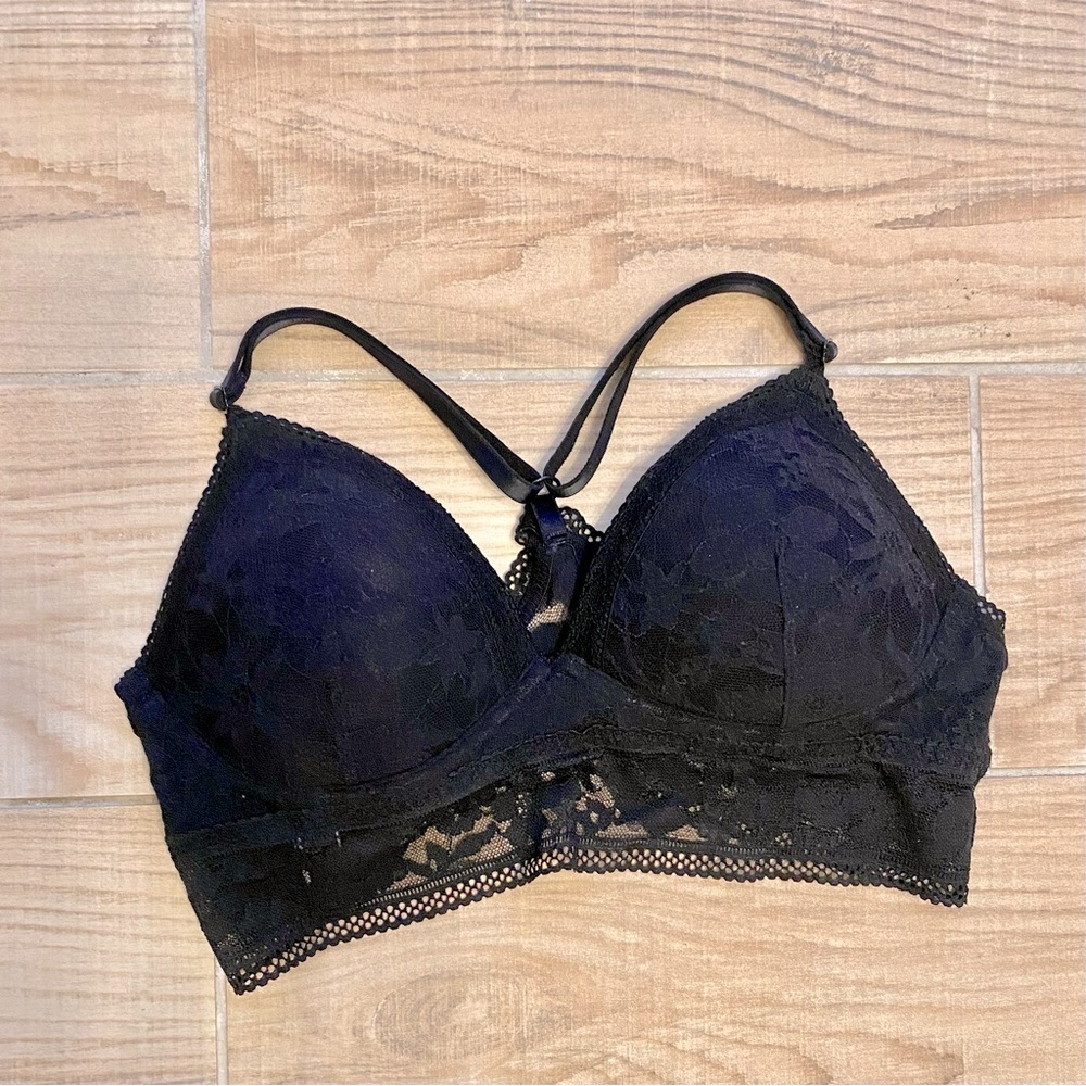 VS Victoria Secret Black Lace Bra Sz. SMALL